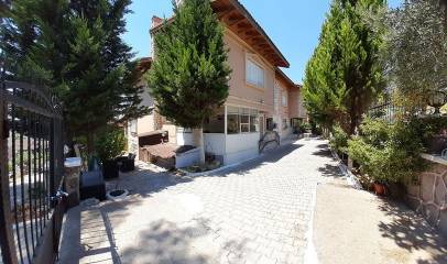 Özel Bornova Villa Kız Öğrenci Yurdu